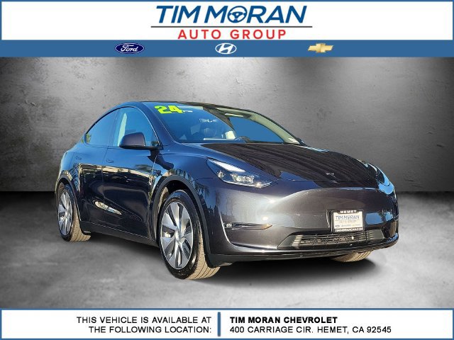 Used 2024 Tesla Model Y Long Range AWD/4WD image 1