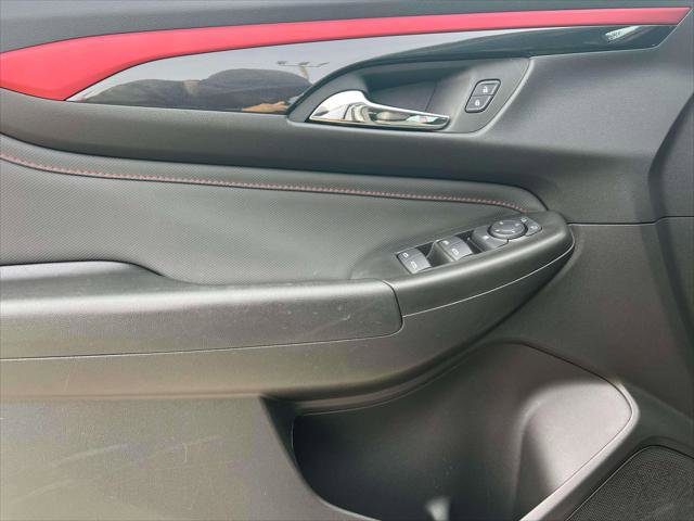 Used 2025 Chevrolet TrailBlazer RS w/ Driver Confidence Package image 15