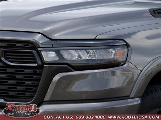 New 2026 RAM 1500 4x4 Crew Cab image 11