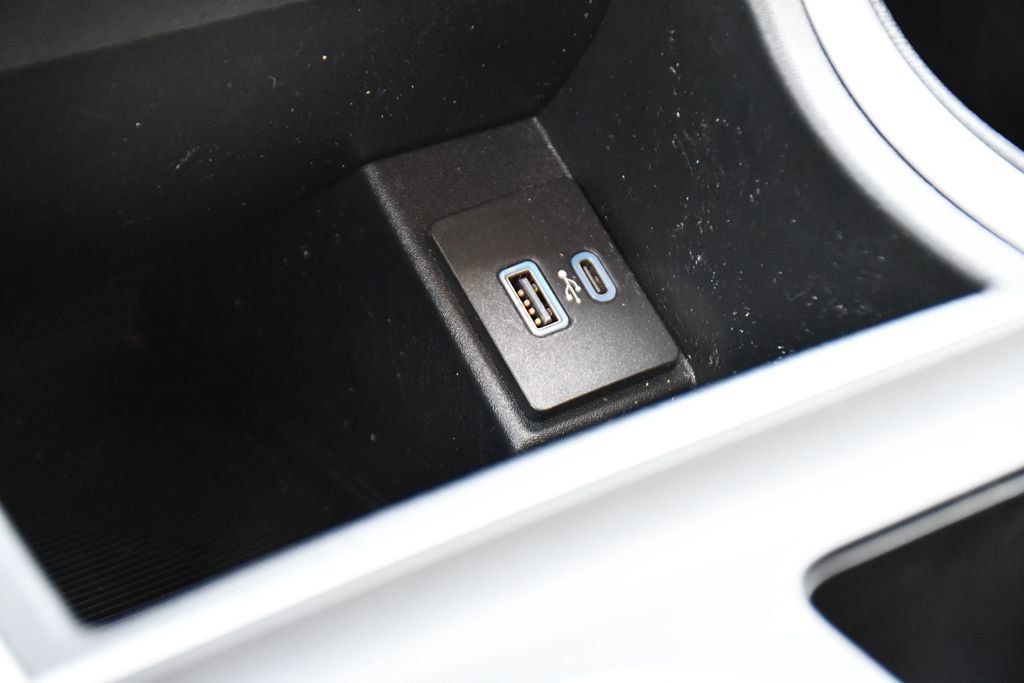 Used 2024 Ford Edge SE w/ Black Appearance Package AWD/4WD image 29