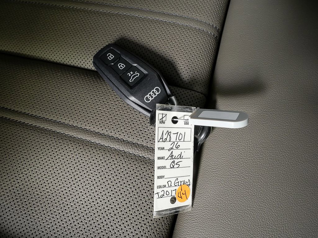 New 2026 Audi Q5 Prestige image 27