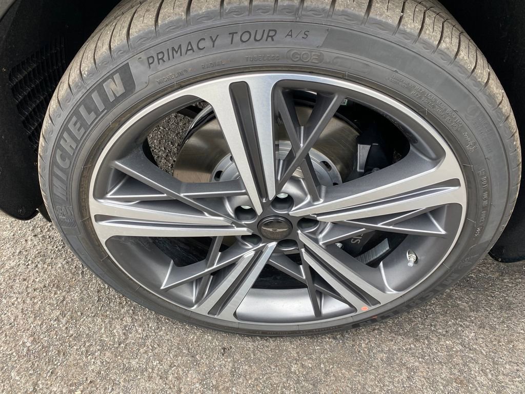 New 2026 Genesis GV80 3.5T e-SC image 9