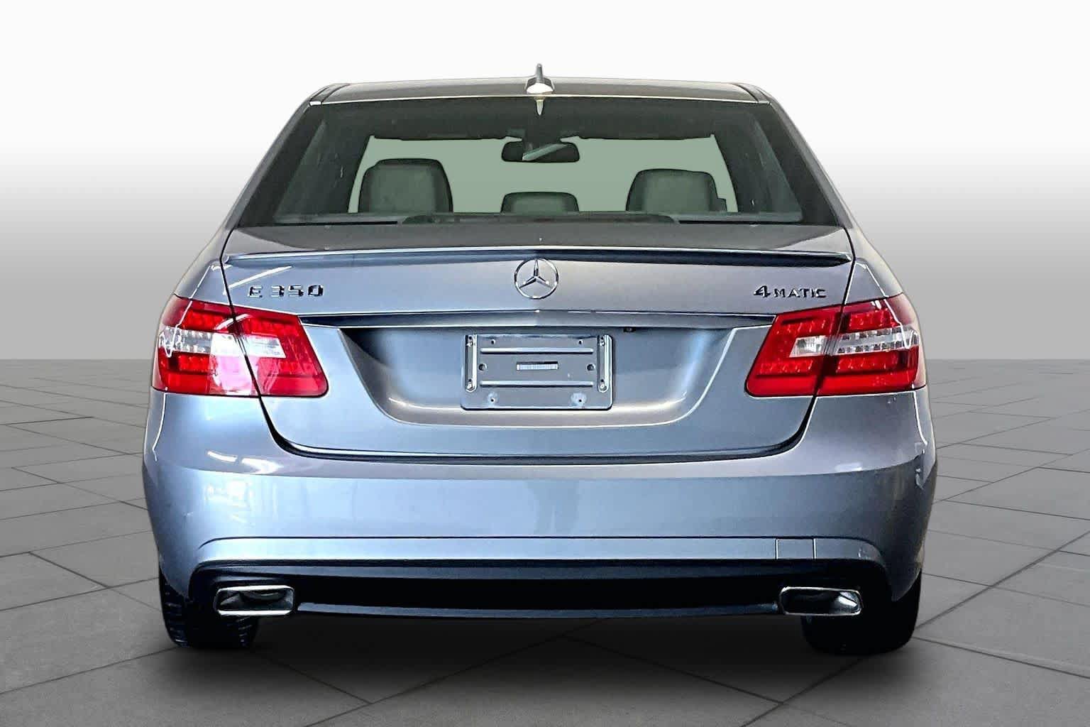 Used 2013 Mercedes-Benz E 350 4MATIC Sedan image 4