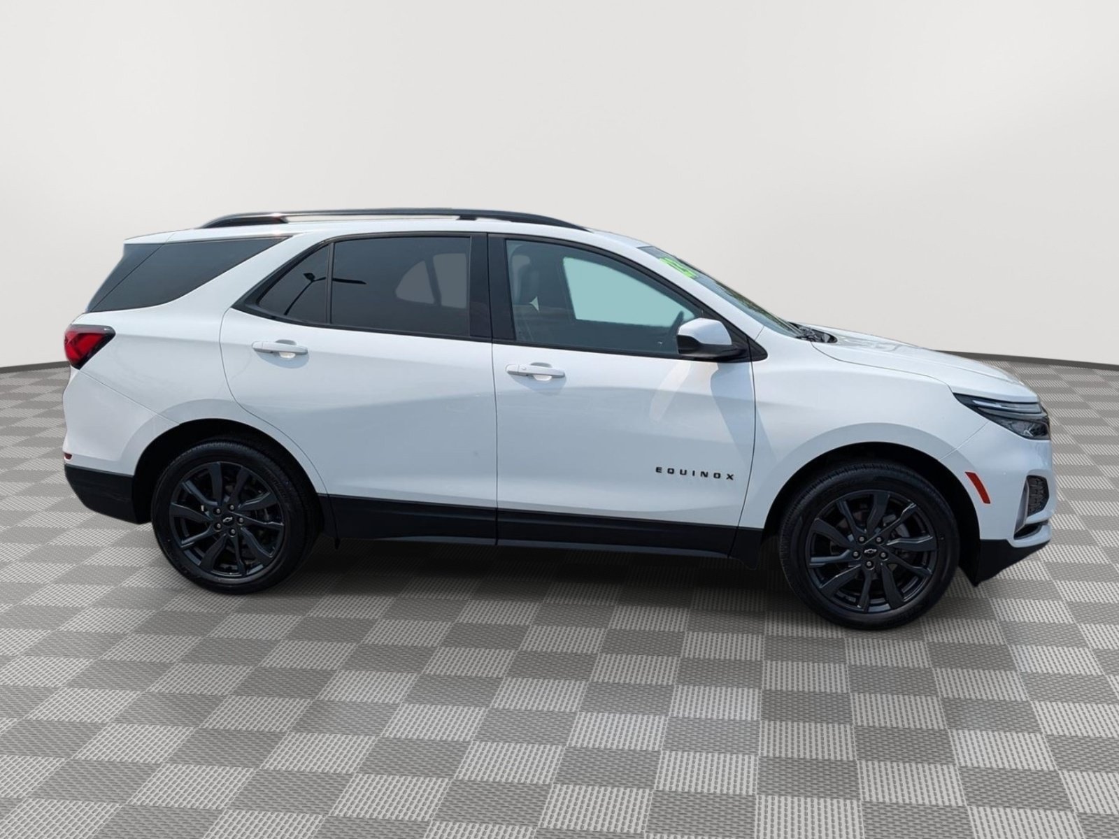 Used 2023 Chevrolet Equinox RS AWD/4WD image 6