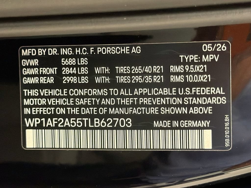 New 2026 Porsche Macan GTS AWD/4WD image 35