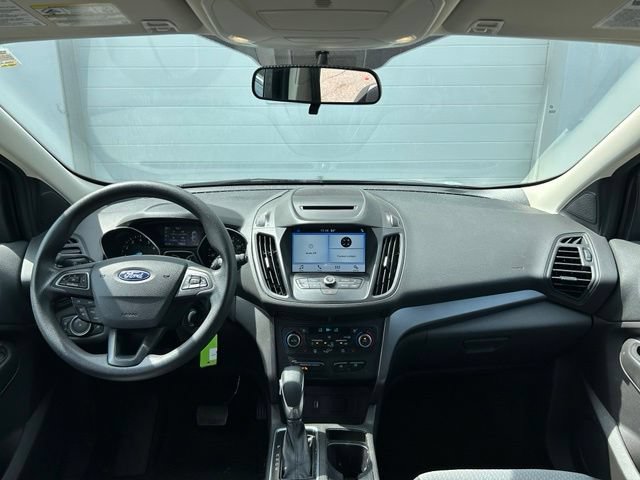 Used 2018 Ford Escape SE w/ SE Sync 3 Package AWD/4WD image 10