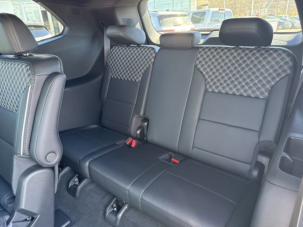 New 2026 GMC Acadia Denali w/ Super Cruise Package image 11