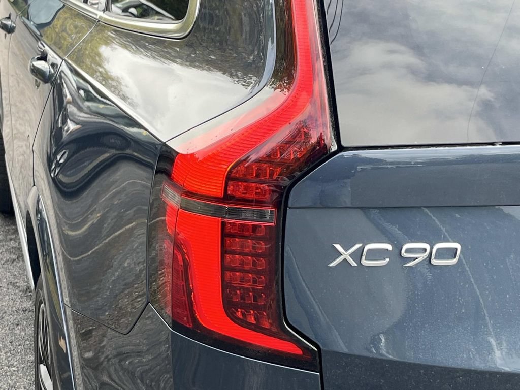 Certified 2026 Volvo XC90 B6 Plus AWD/4WD image 10