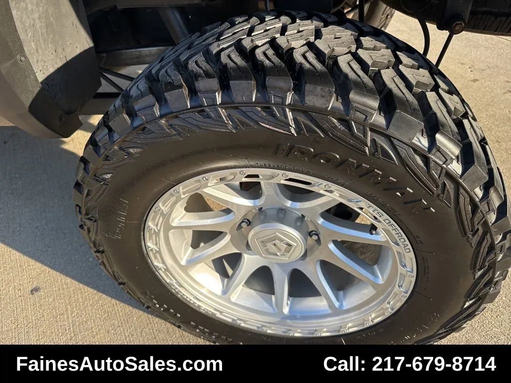 Used 2016 RAM 2500 Tradesman w/ Chrome Appearance Group image 38