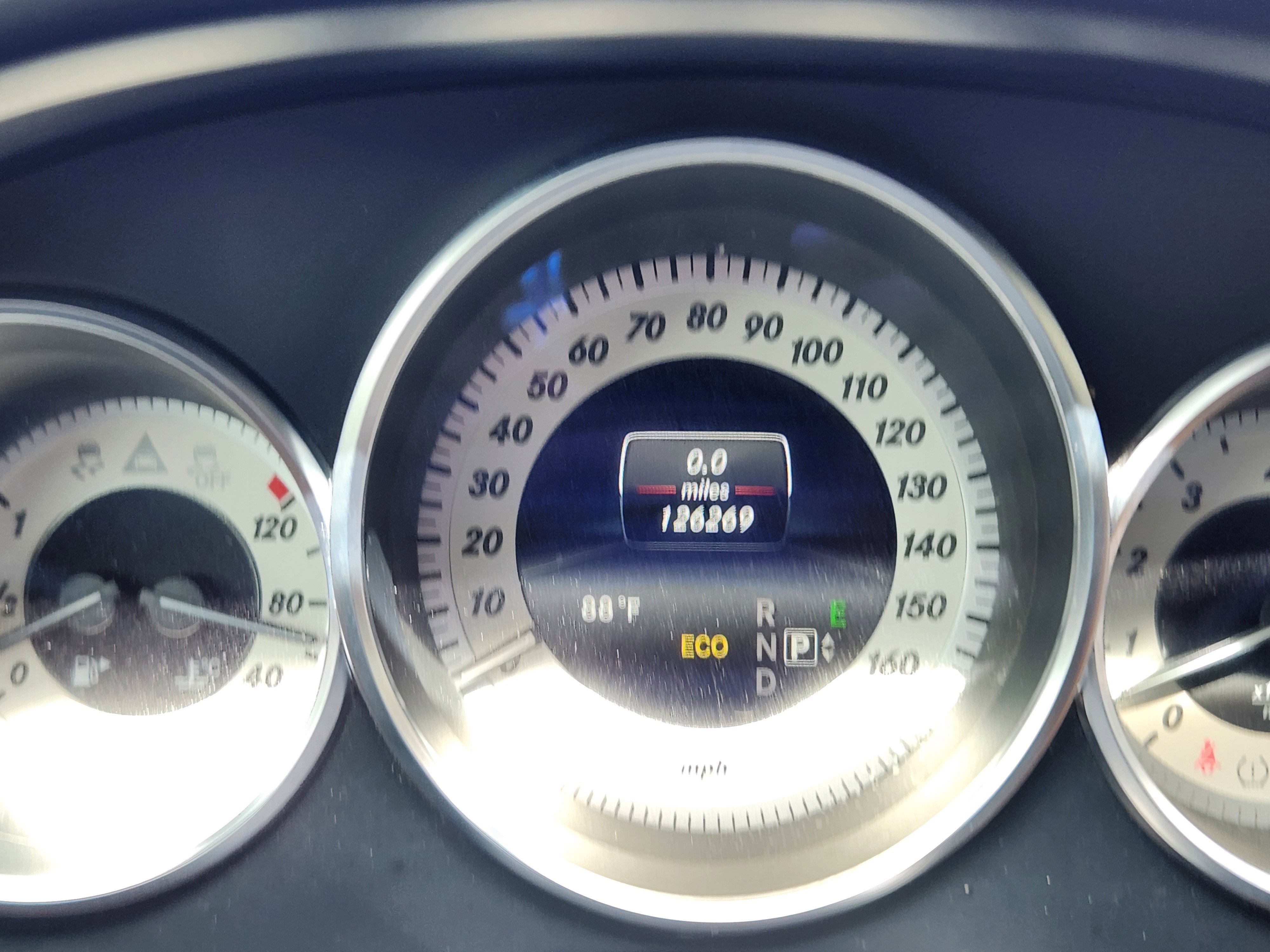 Used 2014 Mercedes-Benz CLS 550 4MATIC image 22