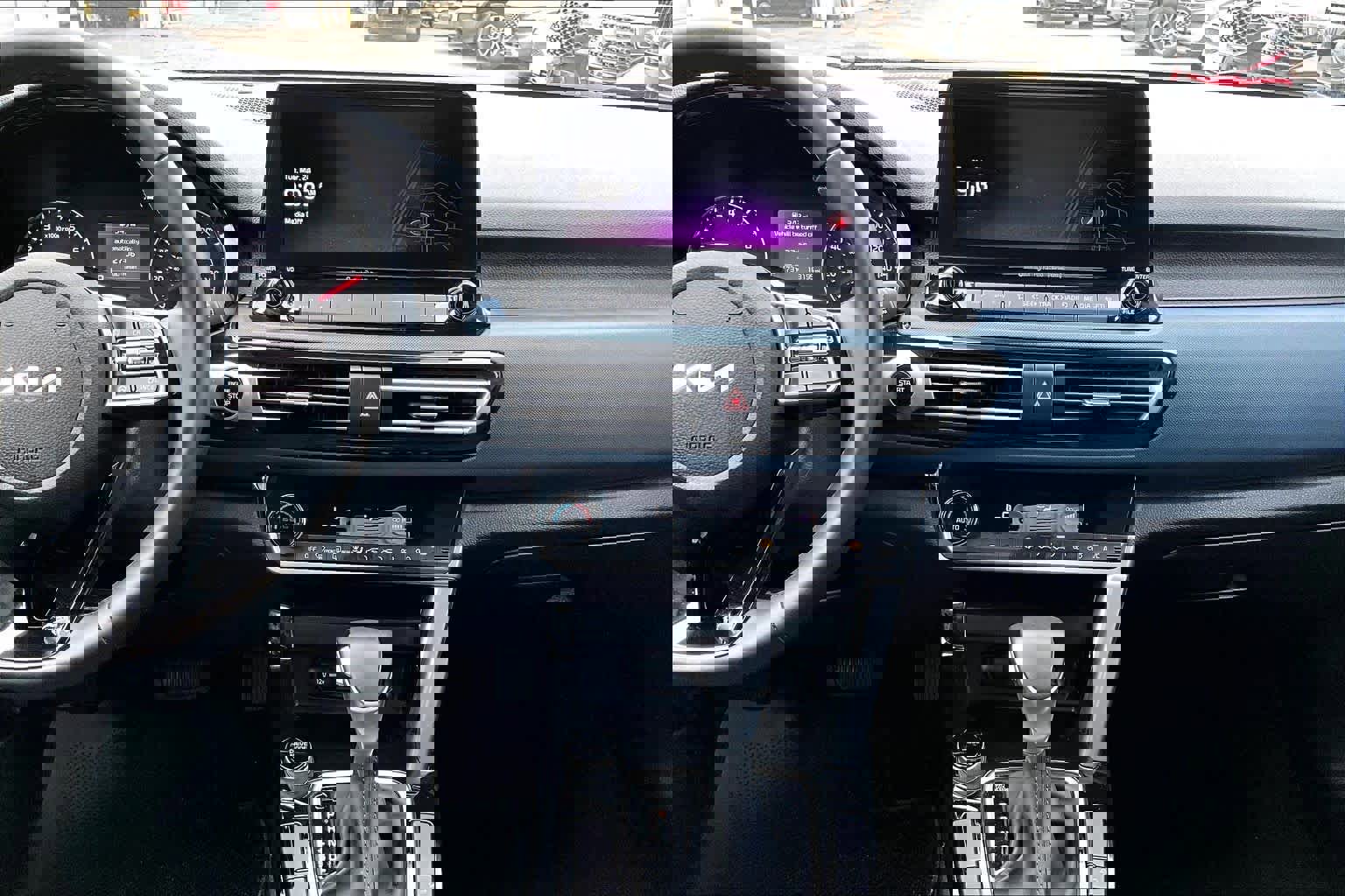 Used 2023 Kia Seltos S w/ Navigation Package image 7