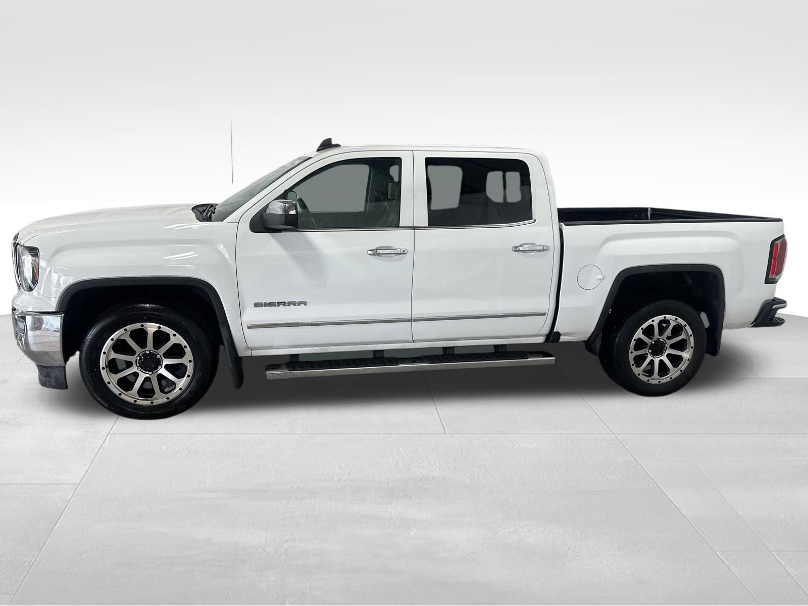Used 2017 GMC Sierra 1500 SLT RWD image 5