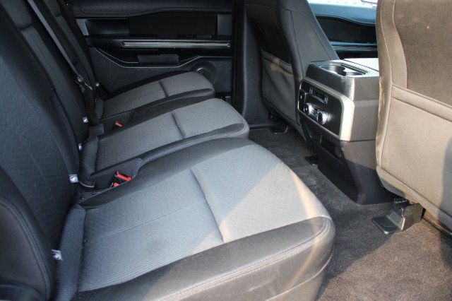 Used 2020 Ford Expedition XLT image 27