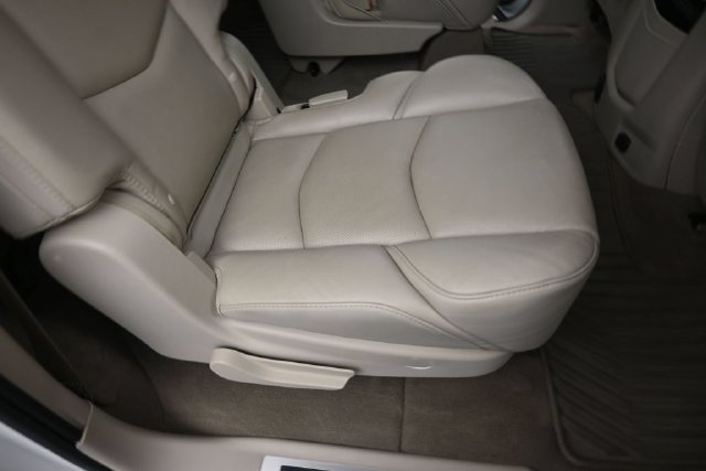 Used 2018 Cadillac Escalade ESV Premium Luxury AWD/4WD image 27