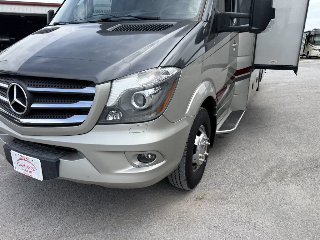 Used 2018 Mercedes-Benz Sprinter 3500 image 5