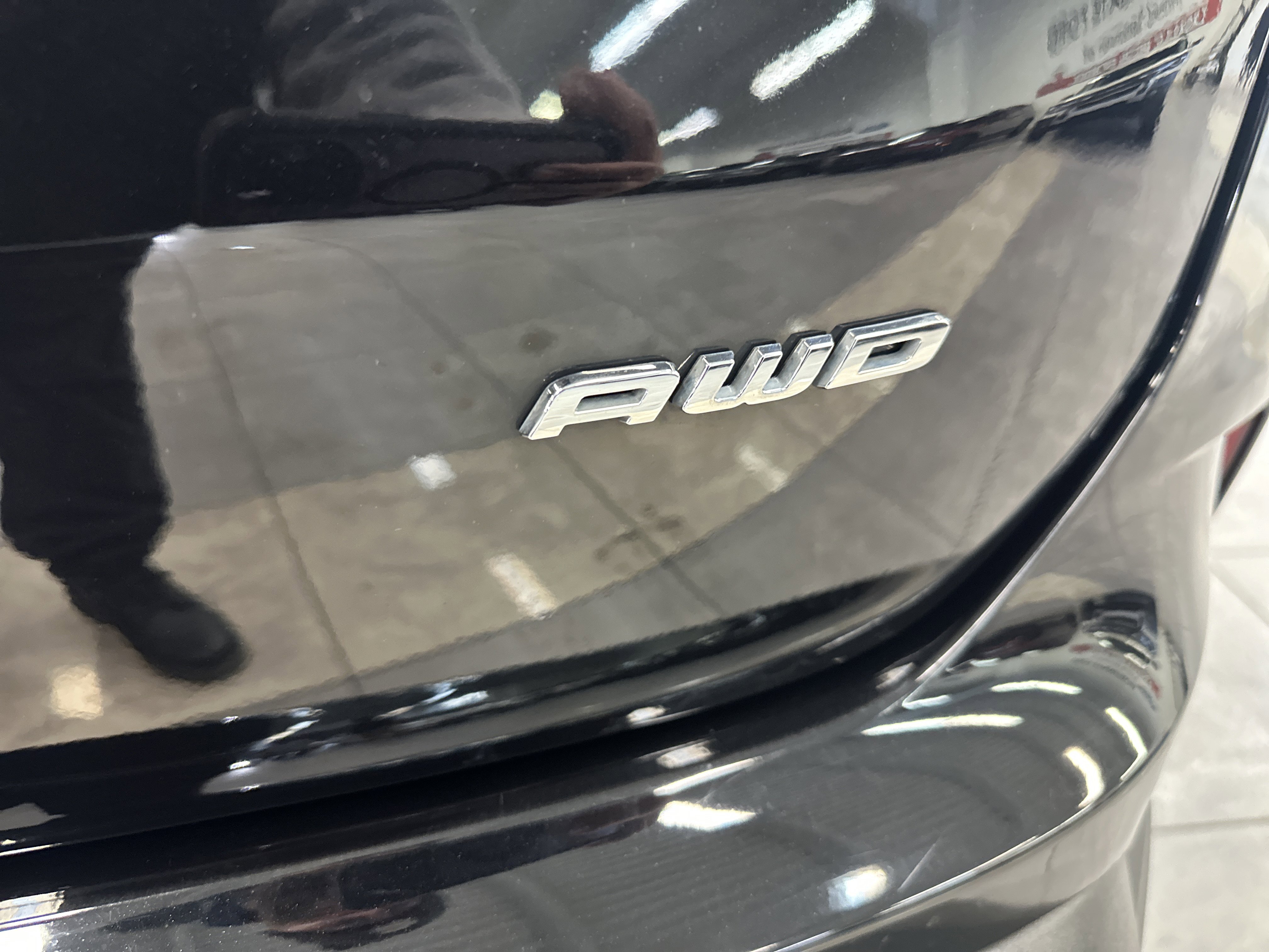 Used 2024 Ford Edge SEL w/ Convenience Package image 9