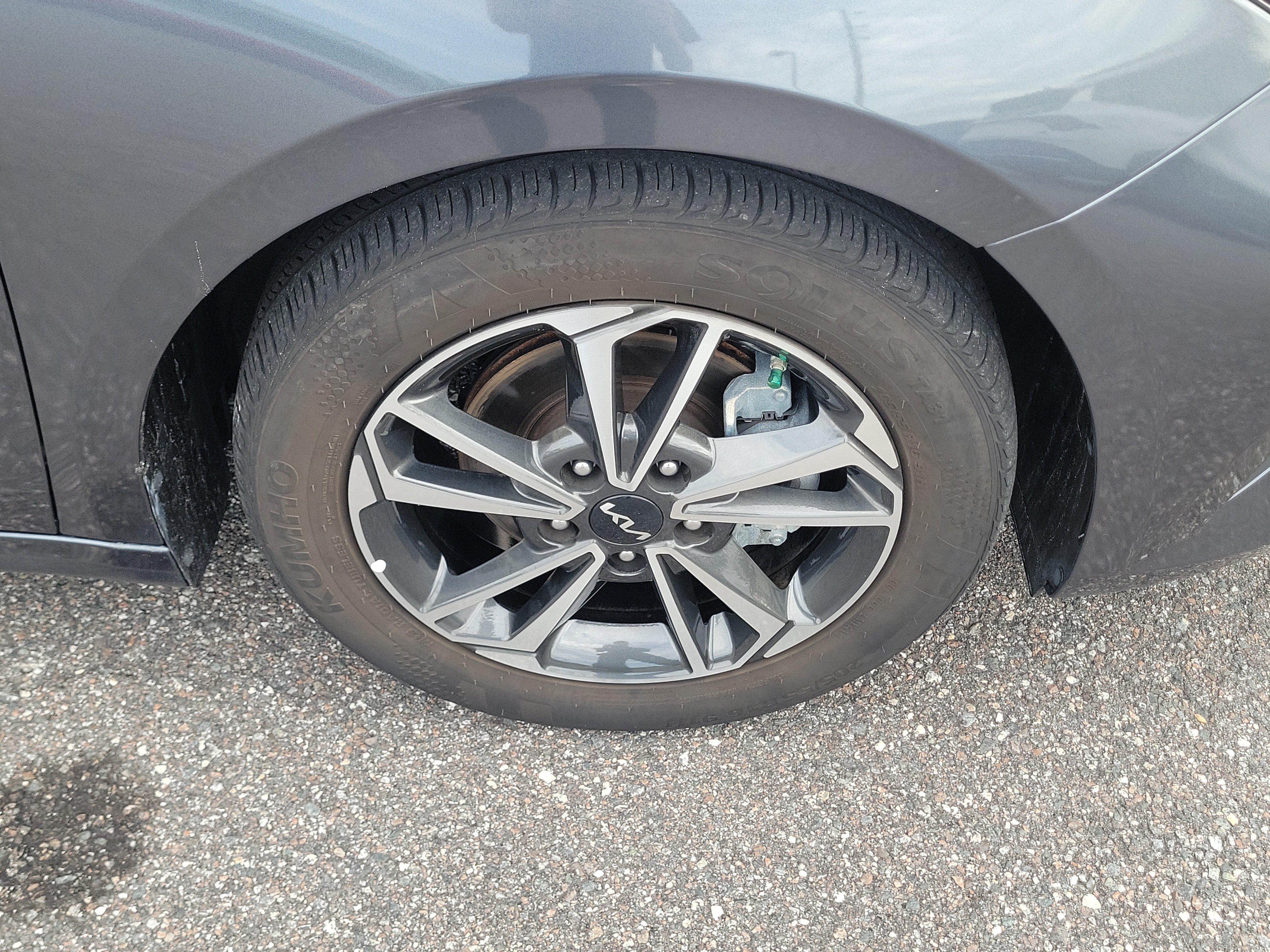 Certified 2024 Kia Forte LXS FWD image 38
