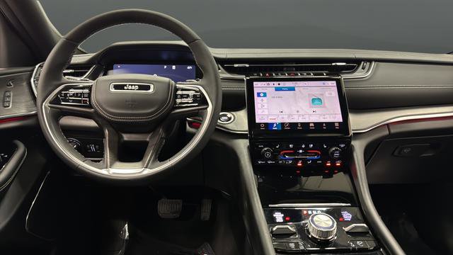 Used 2024 Jeep Grand Cherokee L Overland w/ Luxury Tech Group IV image 11