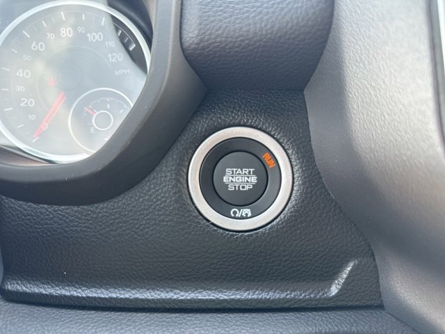 New 2026 RAM 1500 4x4 Crew Cab image 23