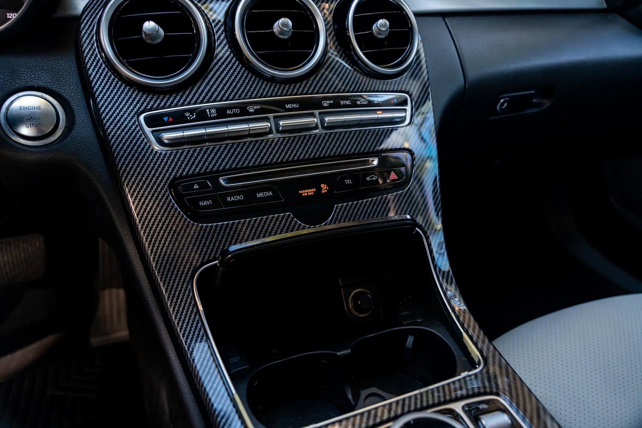 Used 2015 Mercedes-Benz C 300 Sedan w/ Premium 1 Package image 54