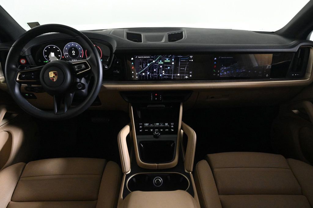 Certified 2024 Porsche Cayenne image 11