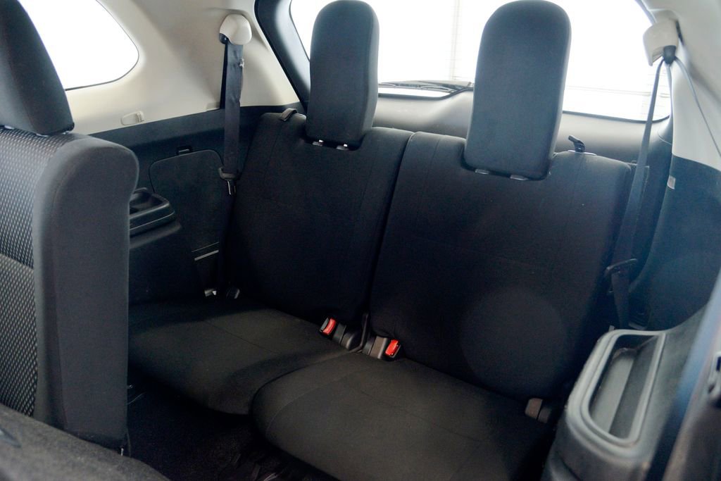 Used 2019 Mitsubishi Outlander ES image 29