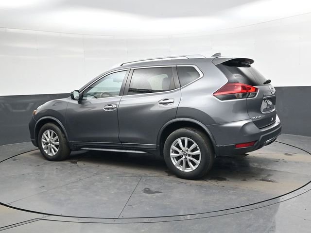 Used 2018 Nissan Rogue SV image 6