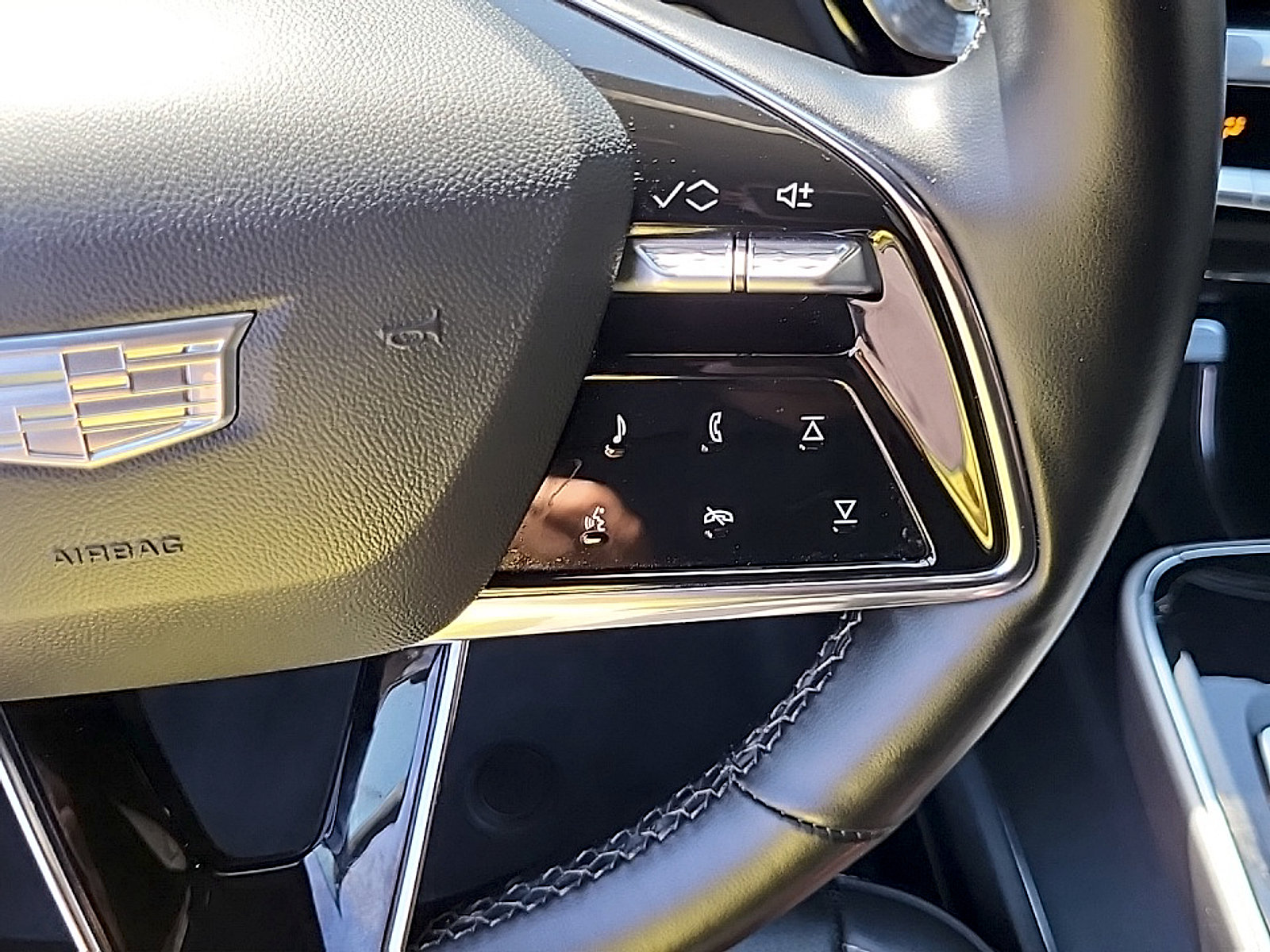 Certified 2024 Cadillac Lyriq Sport AWD/4WD image 19