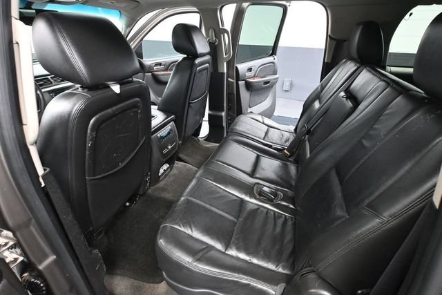 Used 2012 GMC Yukon XL SLT w/ SLT-2 Equipment Package AWD/4WD image 35
