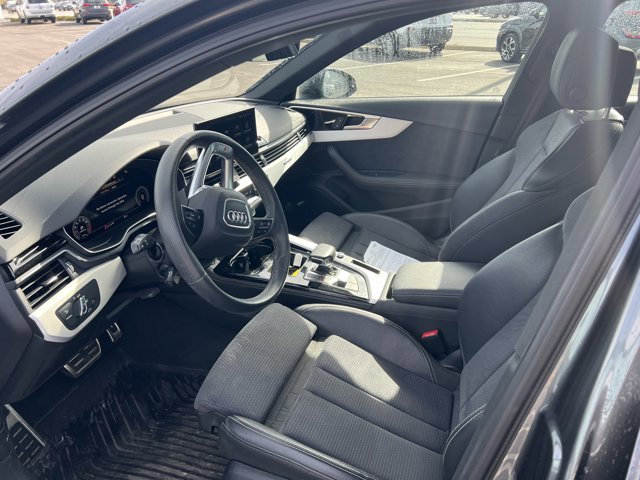Used 2023 Audi A4 2.0T Premium Plus w/ Premium Plus Package image 6
