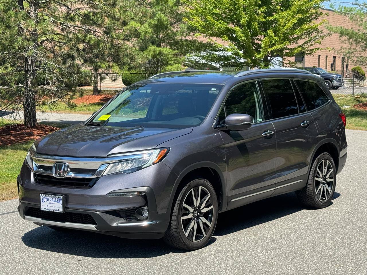 Used 2019 Honda Pilot Touring image 3