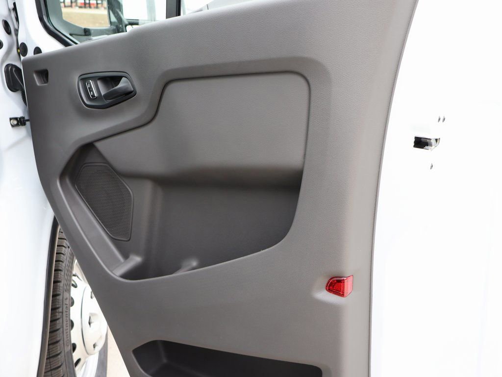 New 2026 Ford Transit 150 148 Medium Roof AWD image 9