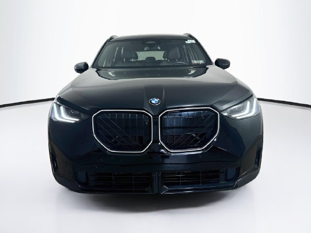 Used 2025 BMW X3 xDrive30i w/ Premium Package AWD/4WD image 2