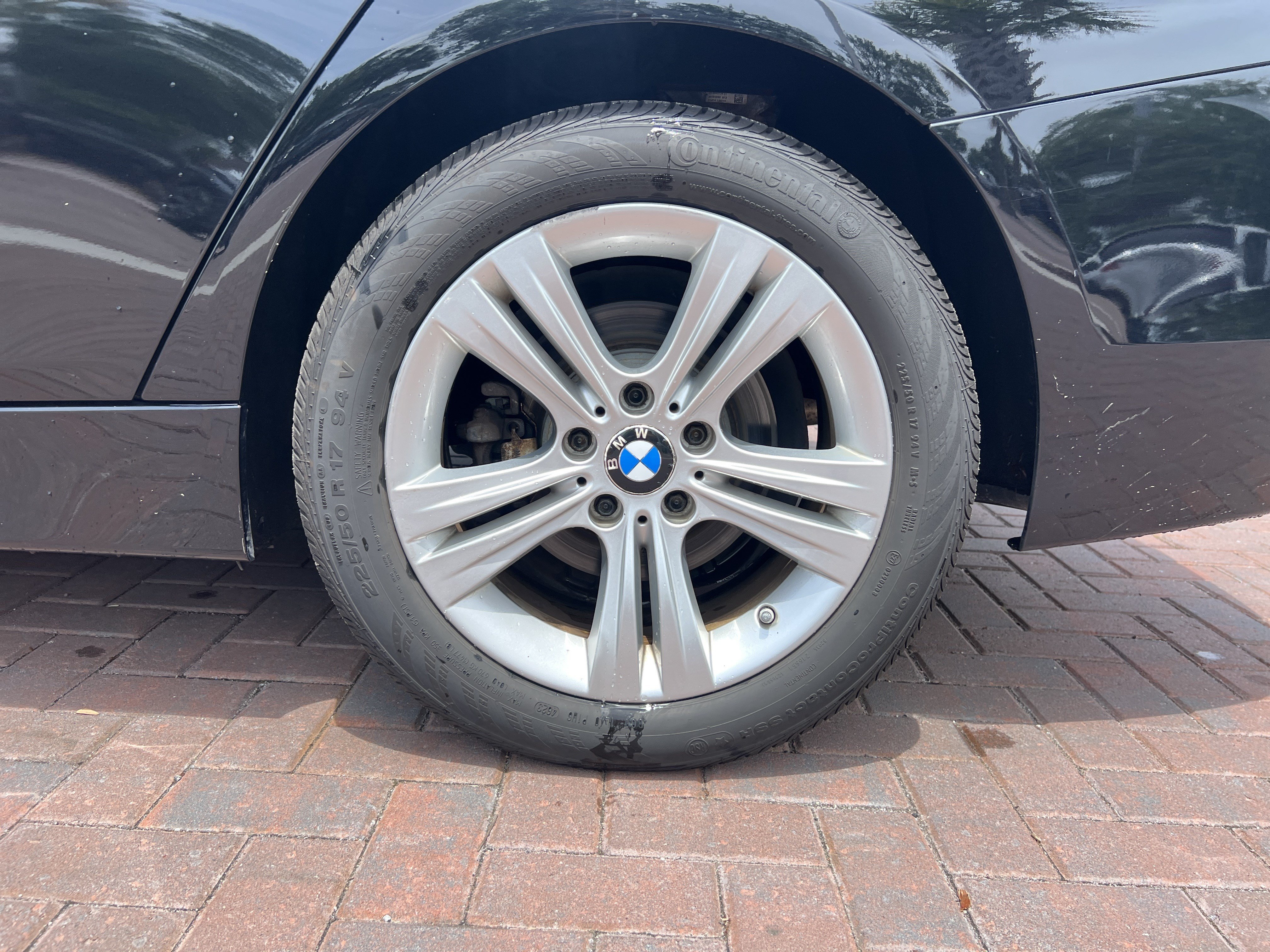 Used 2016 BMW 328i xDrive Sedan AWD/4WD image 13