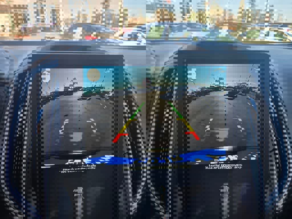 Used 2024 Ford Edge SEL image 11