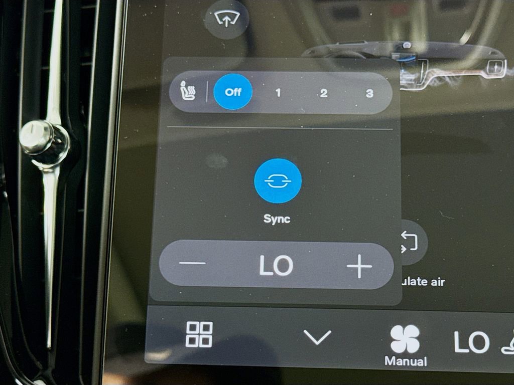 New 2026 Volvo XC60 B5 Plus w/ Protection Package image 20