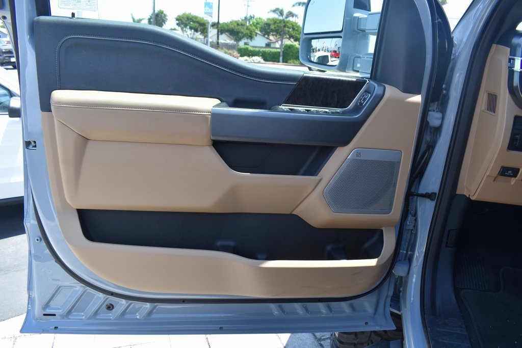 Used 2025 Ford F450 Lariat w/ FX4 Off-Road Package image 22