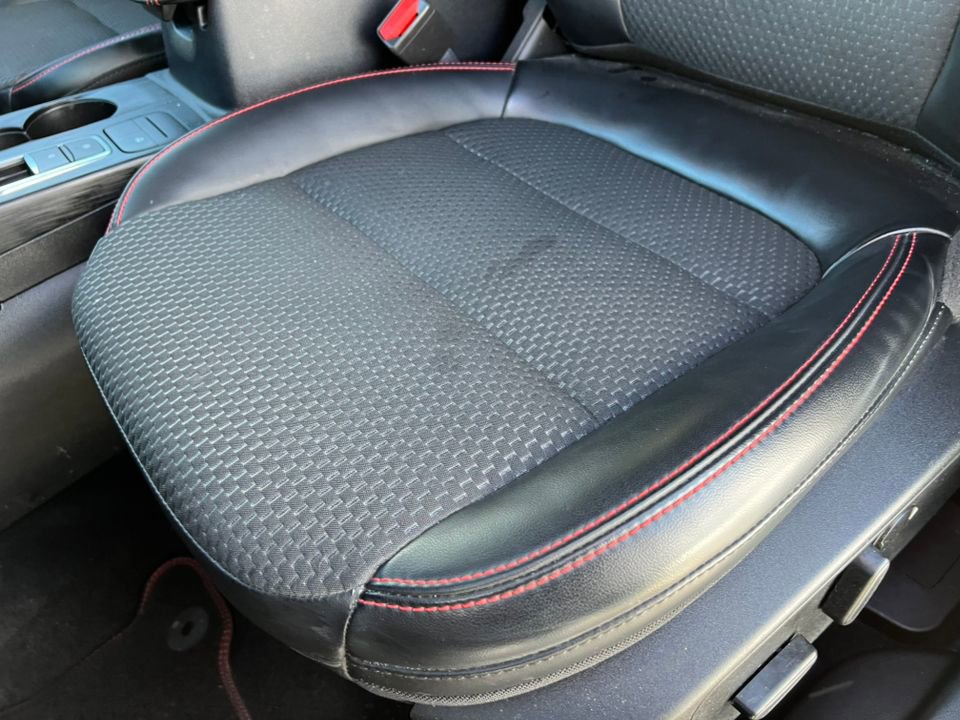 Certified 2023 Ford Escape ST-Line Select image 10