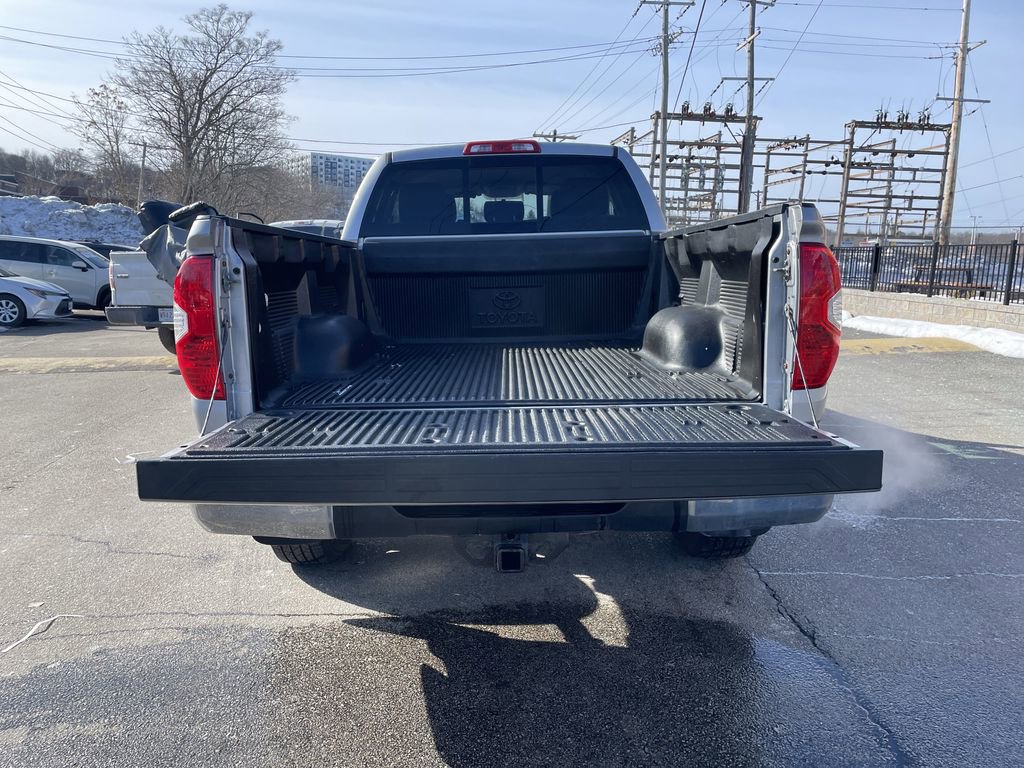 Used 2017 Toyota Tundra SR5 AWD/4WD image 13