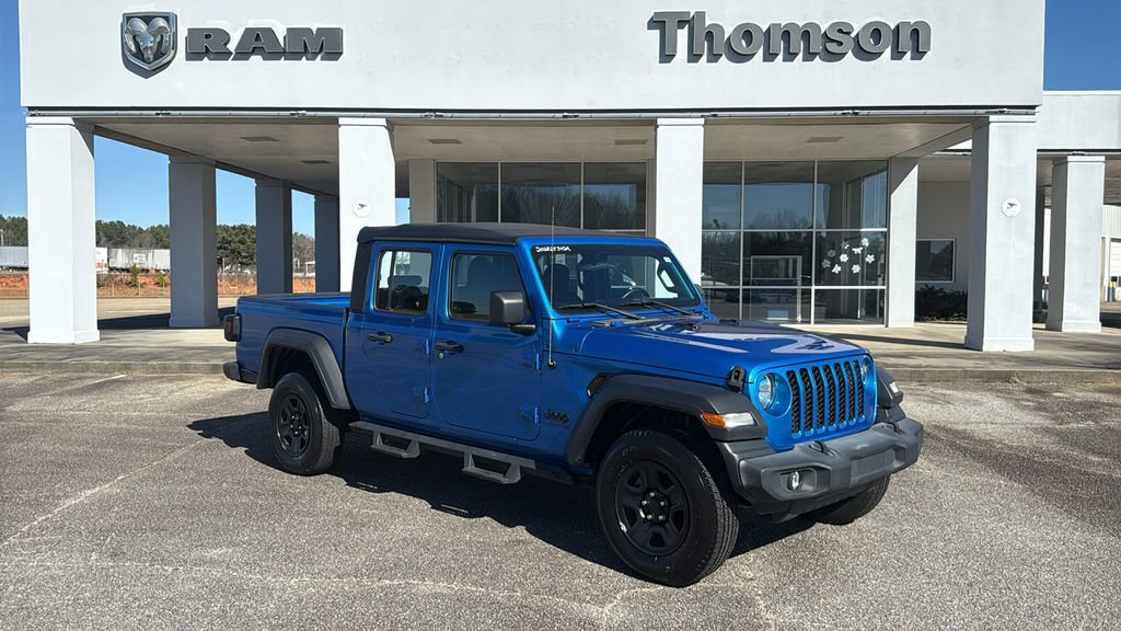Used 2020 Jeep Gladiator Sport image 2