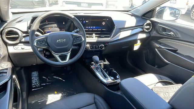 New 2026 Chevrolet Trax ACTIV w/ Driver Confidence Package FWD image 15