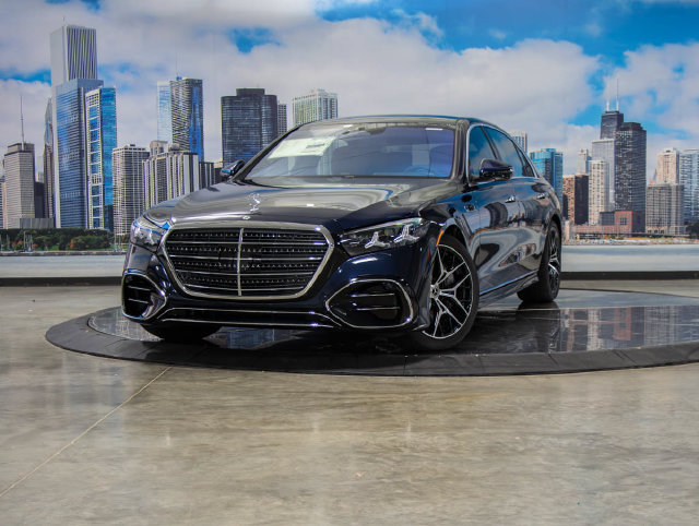 New 2027 Mercedes-Benz S 580 4MATIC Sedan image 2