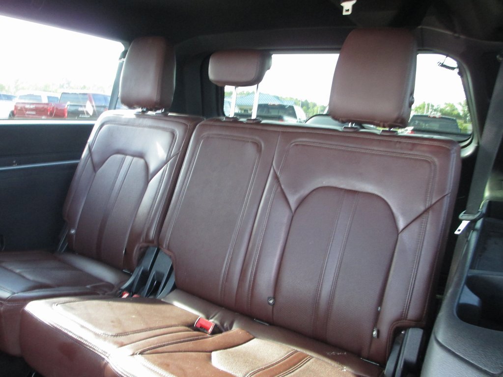 Used 2022 Ford Expedition Max Limited image 21