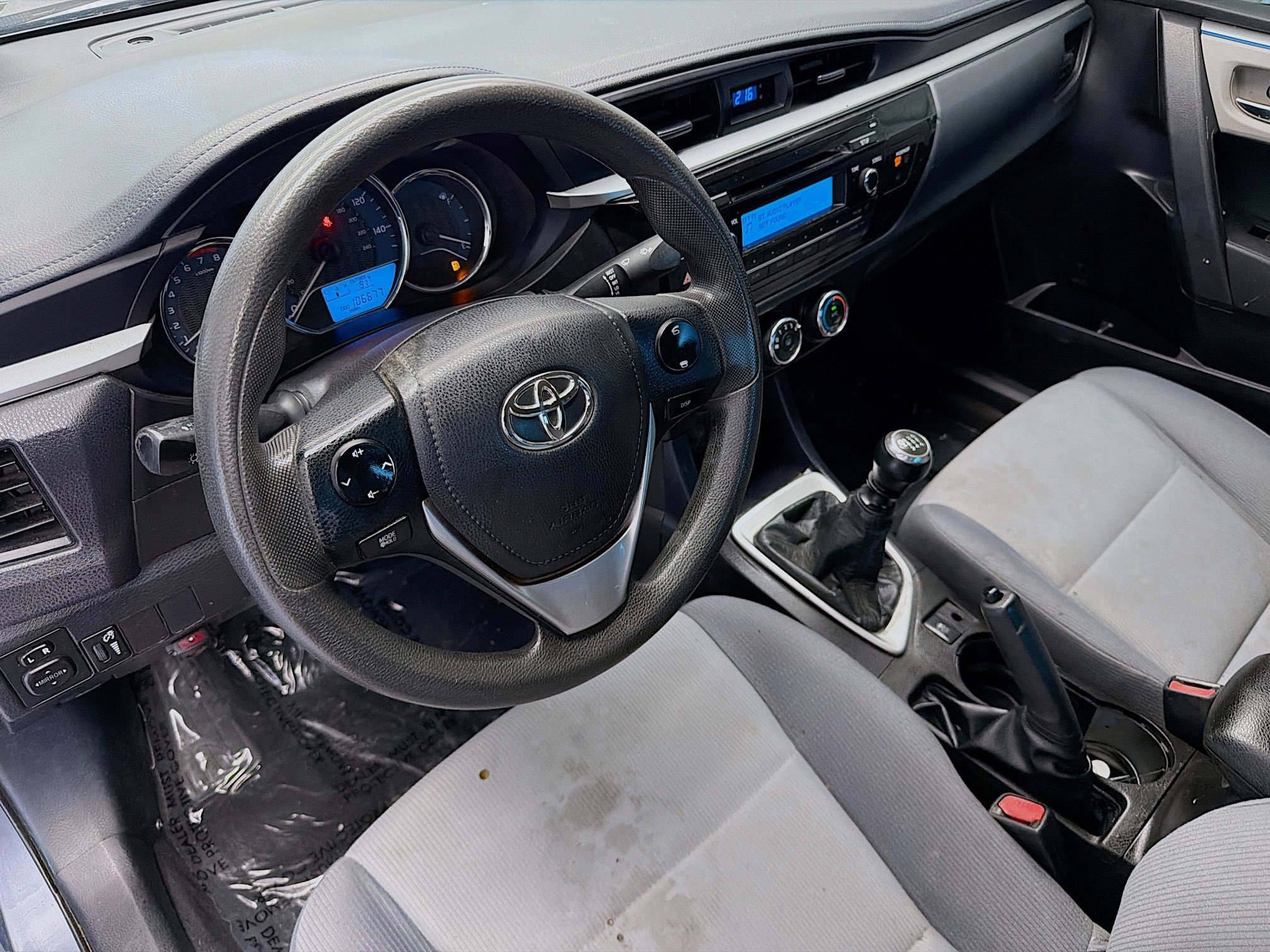 Used 2015 Toyota Corolla L image 7