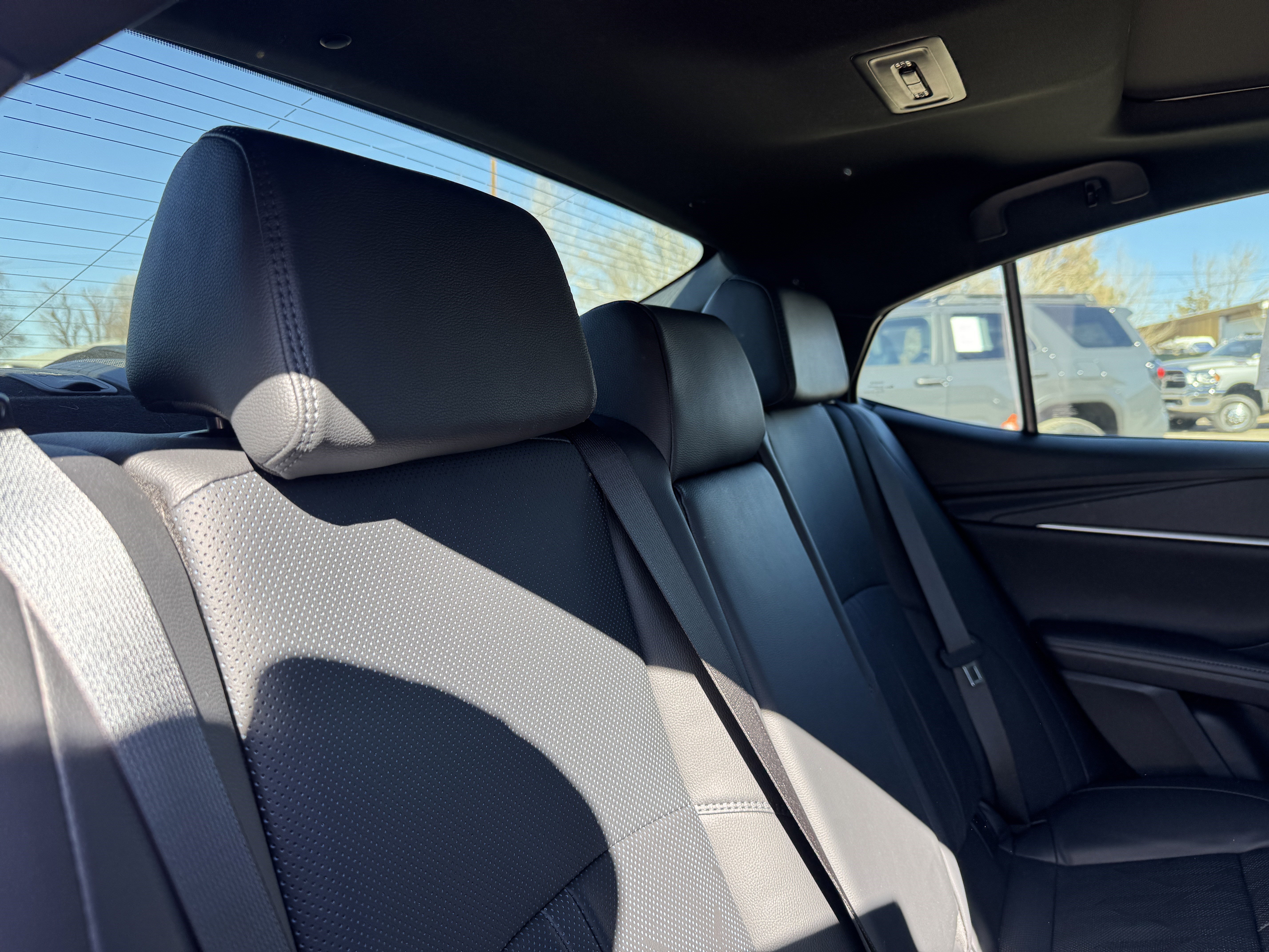 Used 2025 Toyota Camry XSE w/ Premium Package image 18