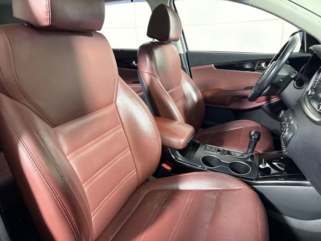Used 2018 Kia Sorento SX image 10