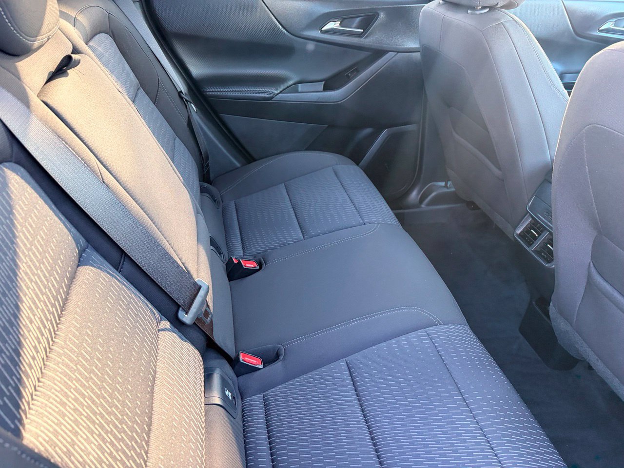 Used 2026 Chevrolet Equinox LT AWD/4WD image 15