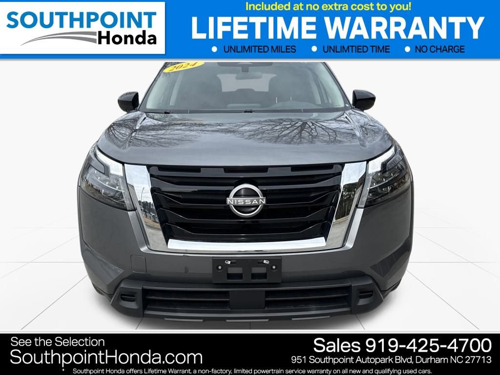 Used 2024 Nissan Pathfinder S video 2