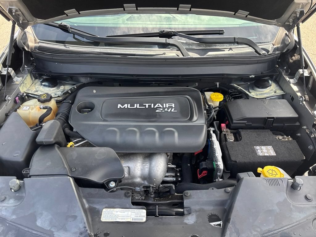 Used 2016 Jeep Cherokee Sport AWD/4WD image 10