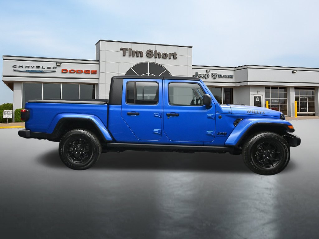 Used 2025 Jeep Gladiator Sport AWD/4WD image 6